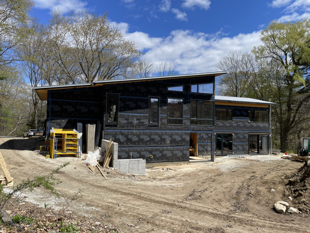 Pragmatic High-Performance Single Family Home in Sherborn, MA